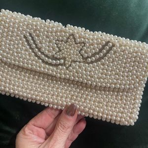 Vintage Pearl clutch